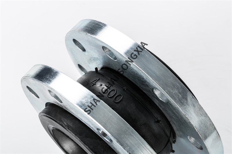 DN100多級水泵橡膠接頭的優(yōu)勢有哪些?